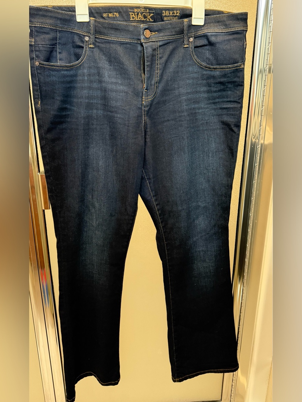 Buckle BLACK Women’s Boot Cut Jeans in Dark Indigo Blue 38x32